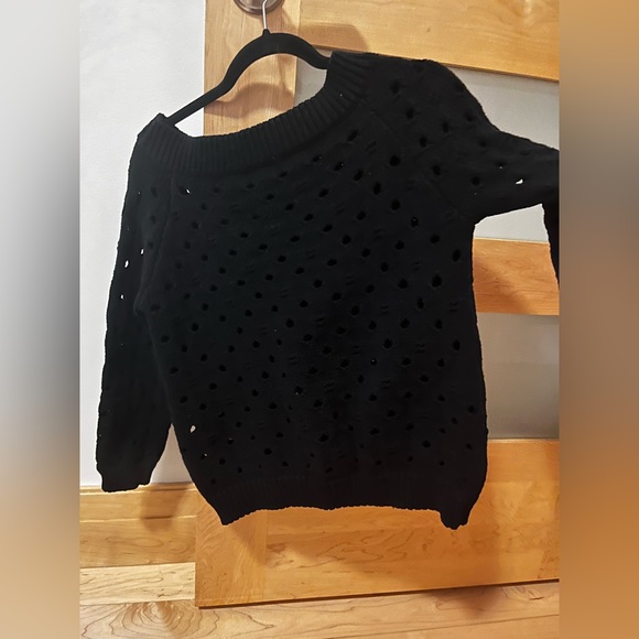 One grey day size medium colour black, crocheted - Picture 1 of 4